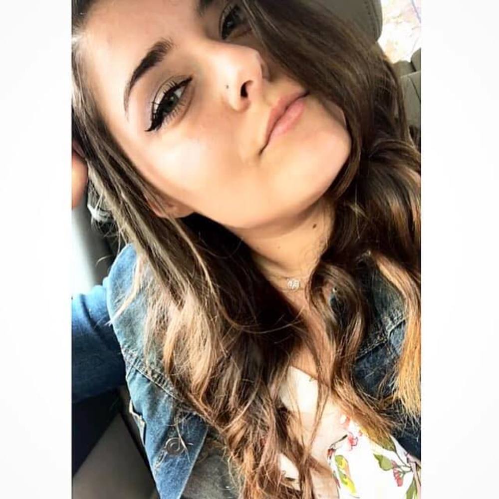 Meet your Posher, Alissa